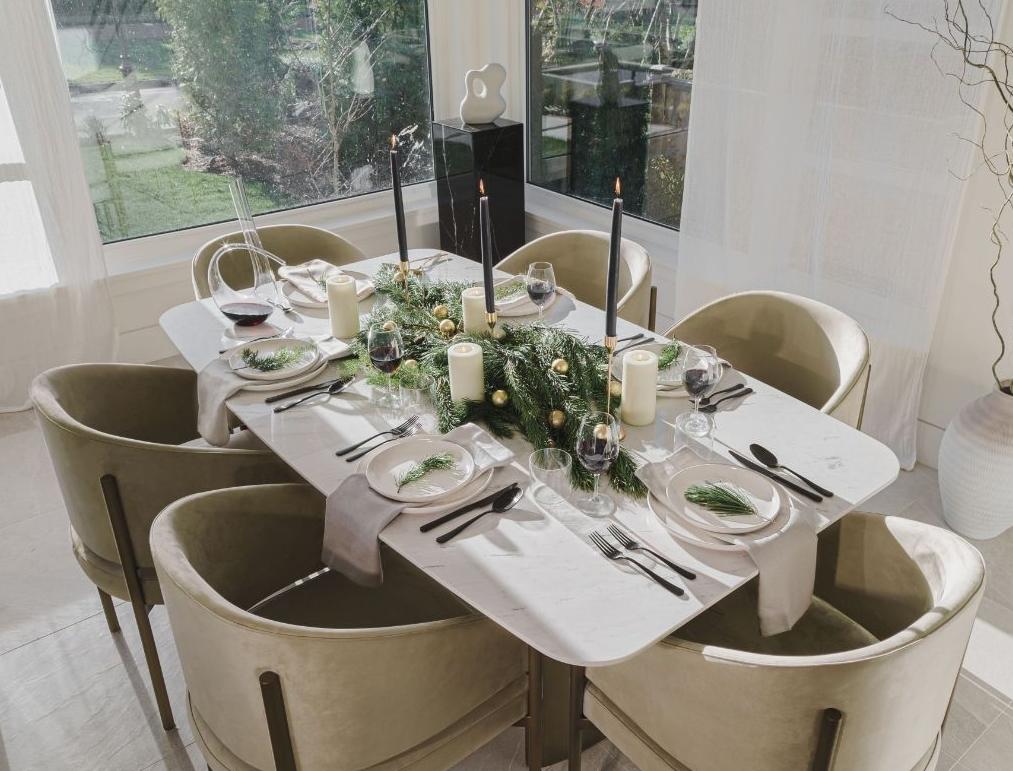 Solana Dining Table